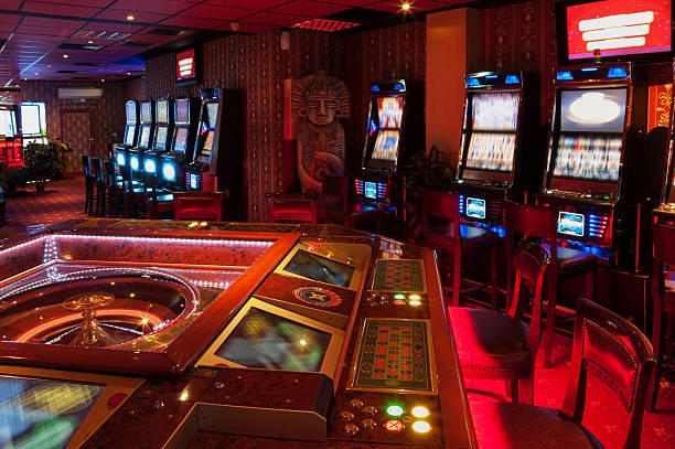 Multi-game dashboard interface